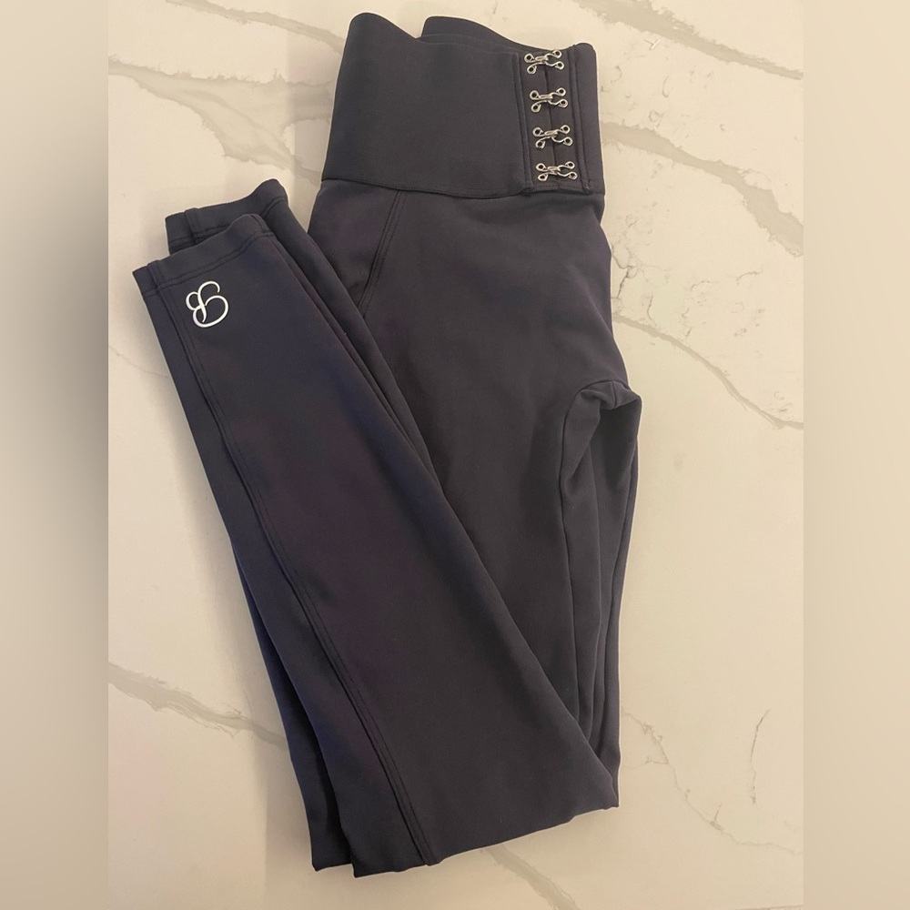 Bombshell Sportswear High-Waist Hook-Front Leggings in Black